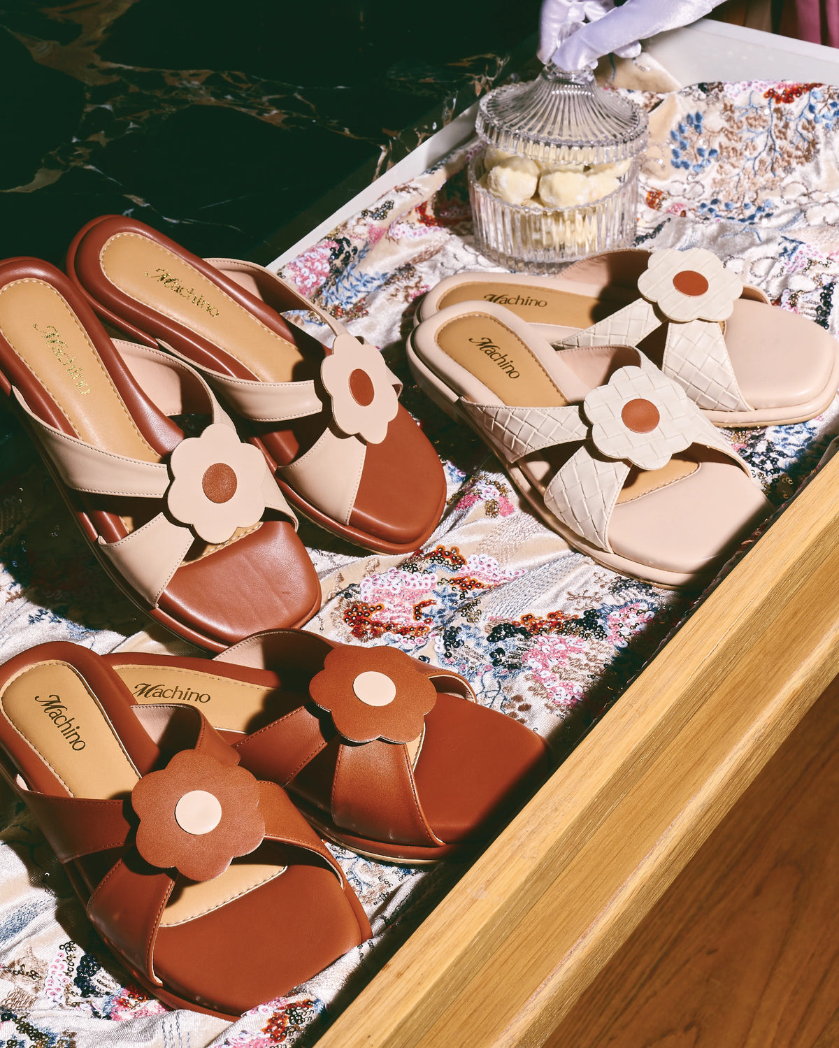 Machino Roses Machino | Comfortable and fashionable footwear for women β Machino ...