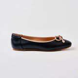 Classic Ballerina Flats in Black