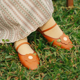 Cala Bloom Flats in Brown
