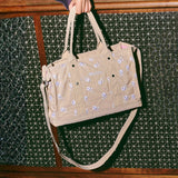 The Iconic Everyday Tote in Hana Khaki