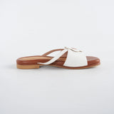 Fonder Flats in Hana White