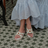 Harie Flats in Batik