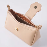 Iconic Saddle Bag in Beige