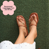 Thongs Hana Flats in Brown